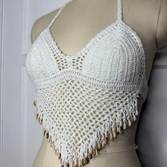 White crochet halter top - Picture 2 of 4